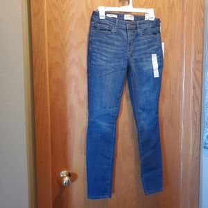 Universal Thread Mid Rise Skinny Jeans Size 2